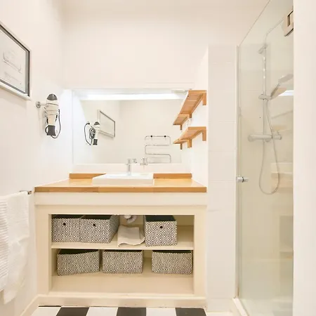 Appartement Bairro Alto Retreat With Balcony *